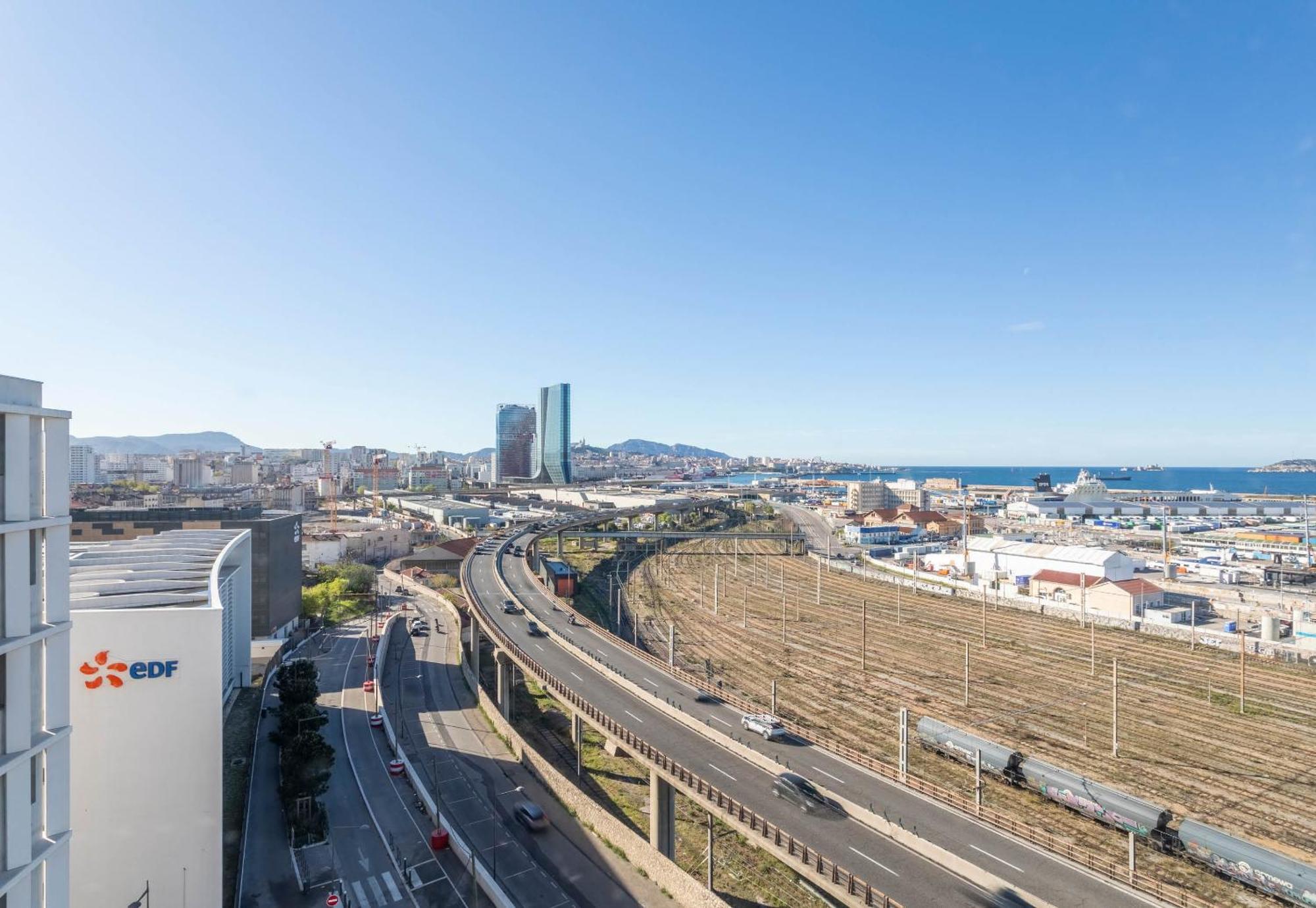 Les Ports 2* Marseille
